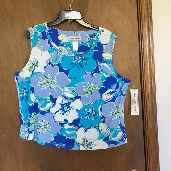 Offer$15 Alfred Dunner sleeveless floral top embellished neckline XLP - Picture 3 of 17